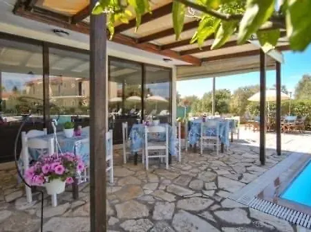 דירה Moulinos Loft סבורונטה